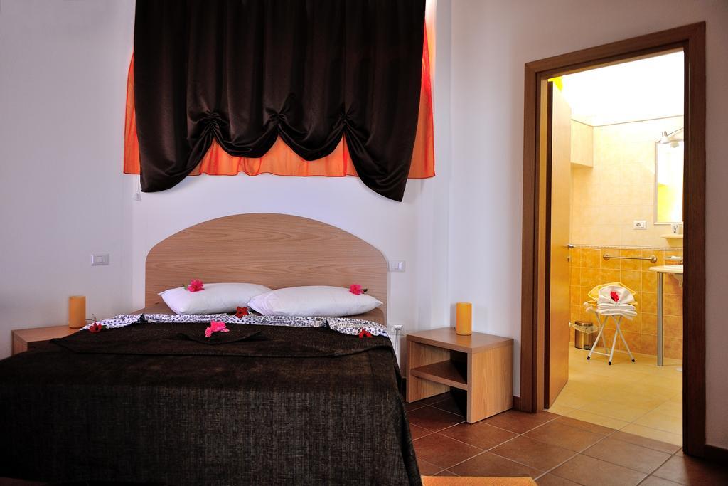 Hotel Hr Costa Rei Muravera Oda fotoğraf